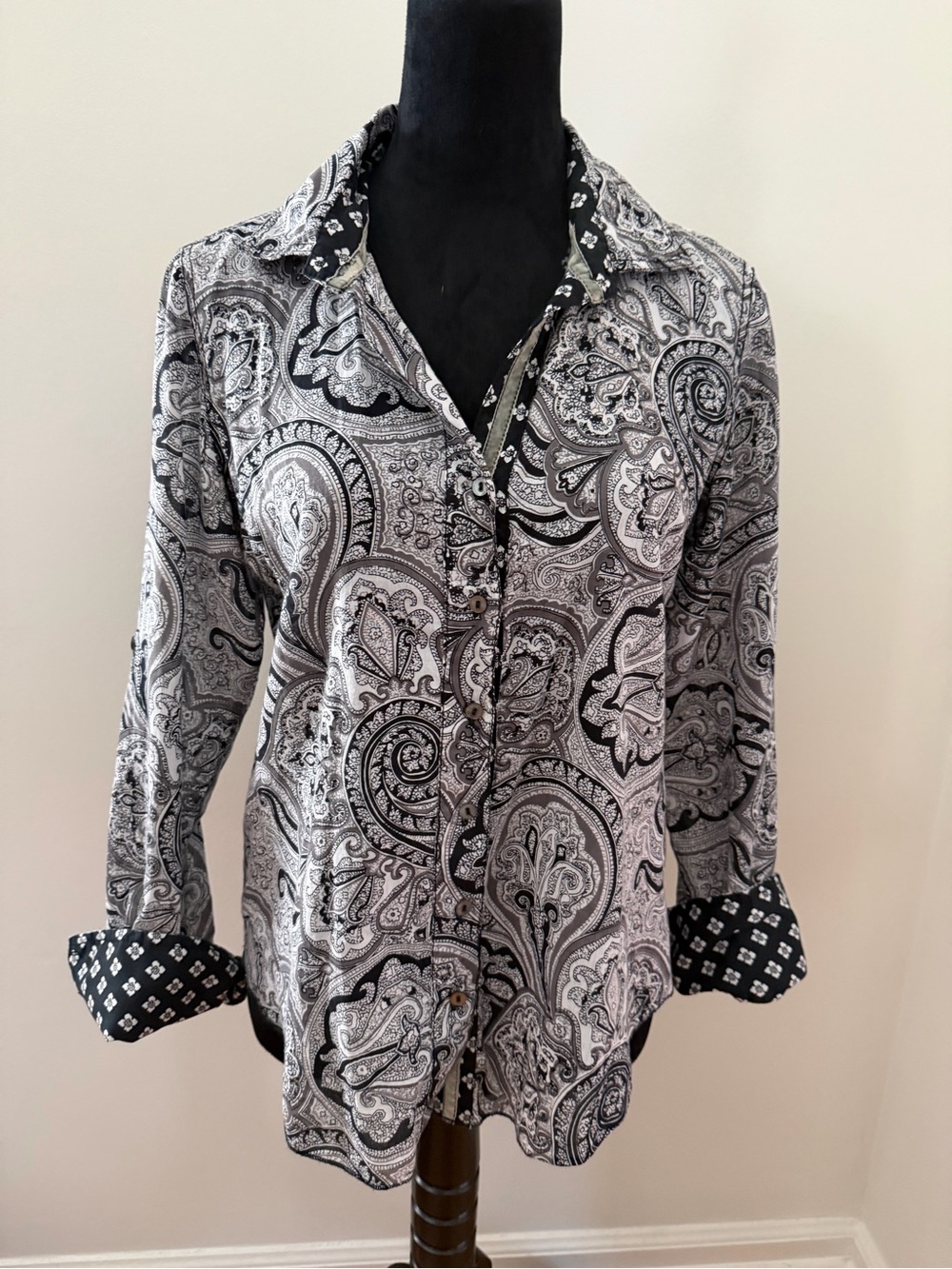 Cino 100% Cotton Black & White Paisley Button-Up Blouse Size XS